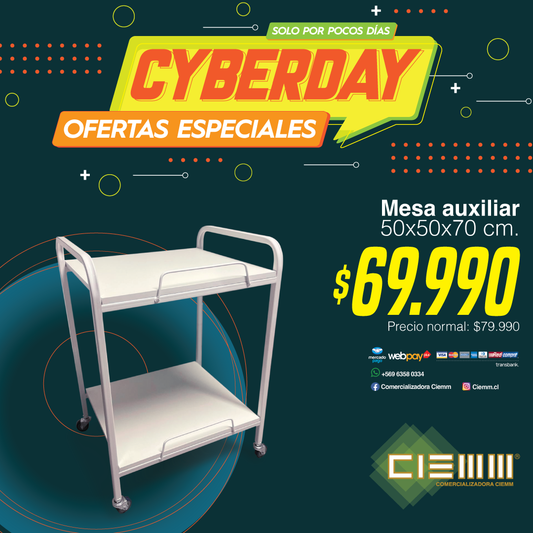 Mesa Axiliar 50x50,  Estructura de Fierro, Bases de Madera y Ruedas de Goma.